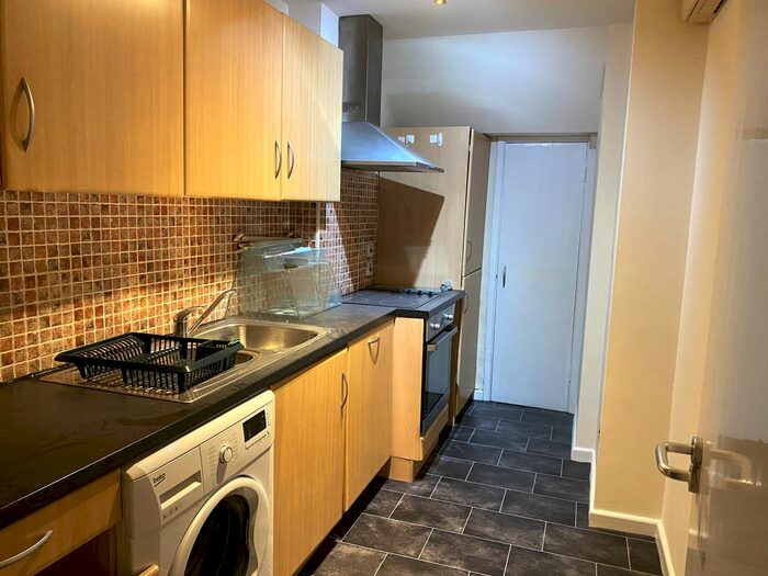 1 Bedroom Flat To Rent In Bond Street, Wakefield, WF1