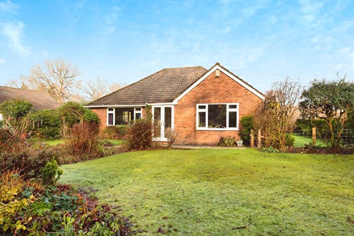 3 Bedroom Bungalow For Sale In Hackwood, Robertsbridge, East Sussex, TN32