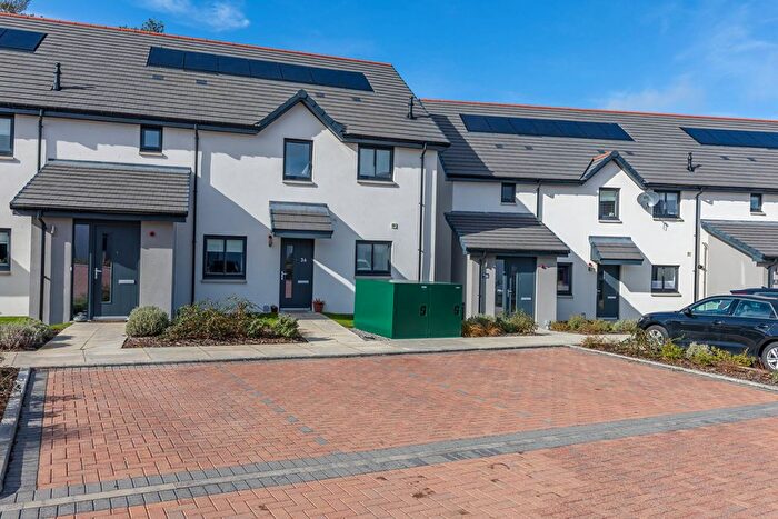 2 Bedroom Flat For Sale In Newton Drive, Forres, Morayshire, IV36