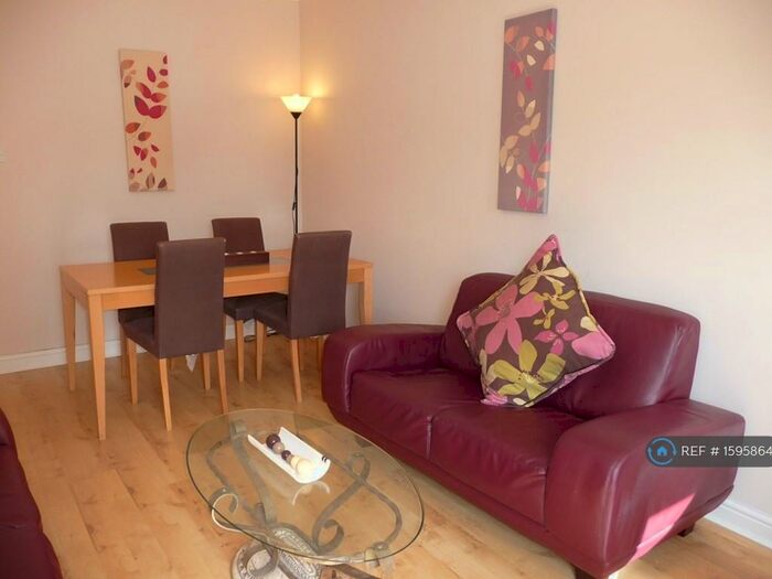 2 Bedroom Flat To Rent In Auckland Road, Doncaster, DN2