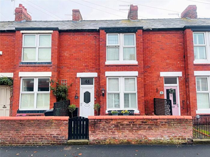 2 Bedroom Terraced House For Sale In South Road, West Kirby, Wirral, CH48