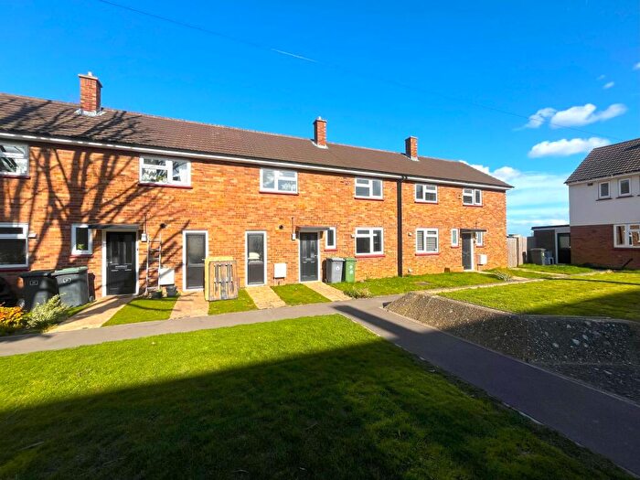 3 Bedroom Terraced House To Rent In Spreckley Close, Henlow, Bedfordshire, SG16