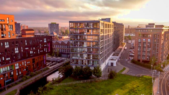 1 Bedroom Apartment To Rent In Milliners Wharf, New Islington, M4