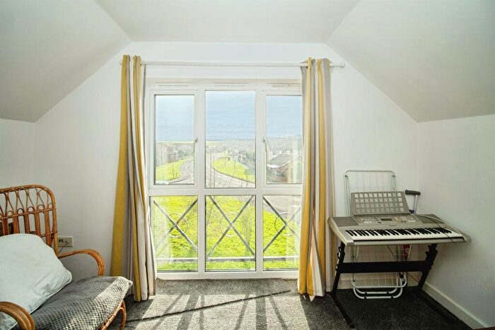 1 Bedroom Flat For Sale In Holzwickede Court, Weymouth, DT3