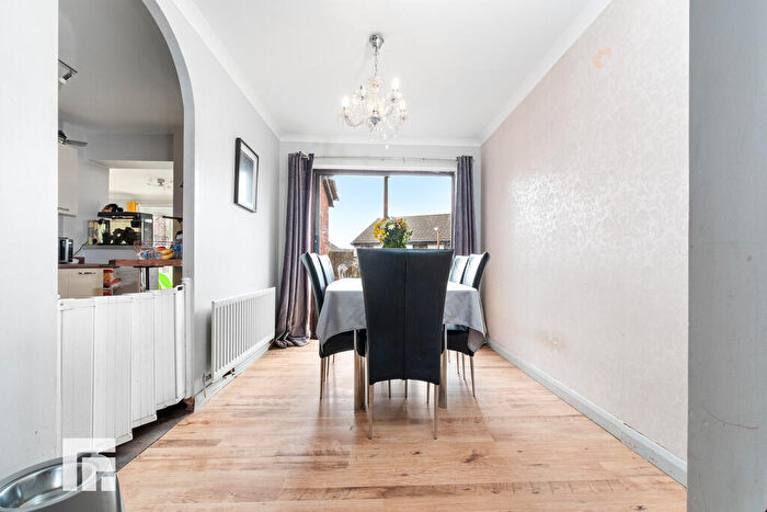 4 Bedroom Detached House For Sale In Timothy Rees Close, Danescourt, Cardiff, CF5