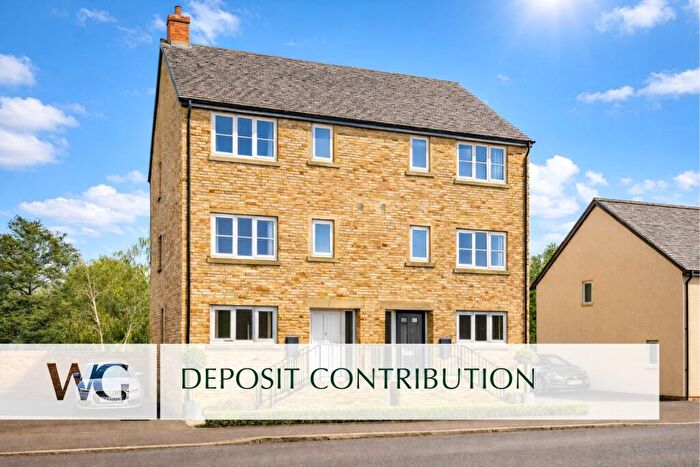 4 Bedroom Semi Detached House For Sale In Colyton, Devon, EX24