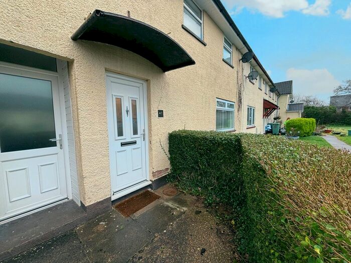 3 Bedroom Terraced House To Rent In Court Farm Road, Llantarnam, Cwmbran, NP44