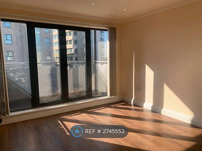 1 Bedroom Flat To Rent In High Street, Slough, SL1