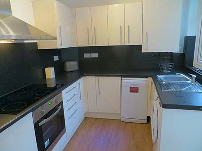 5 Bedroom Private Hall To Rent In Prospect Street, Lancaster, LA1