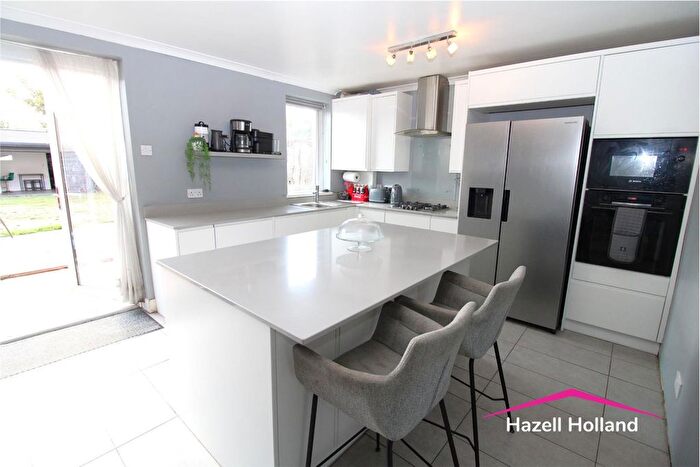3 Bedroom Terraced House For Sale In Elm Road, Dartford, DA1