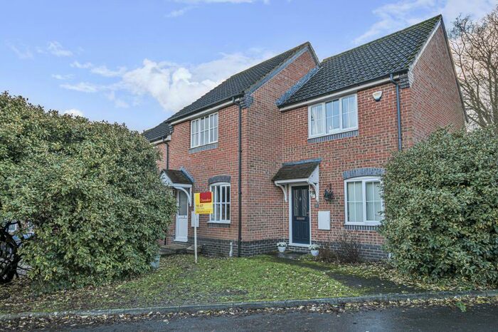 2 Bedroom Terraced House To Rent In Marston Drive, Newbury, RG14