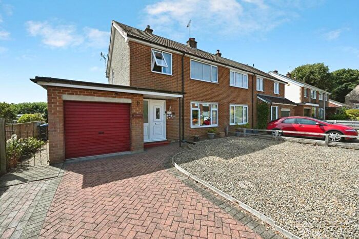 3 Bedroom Semi-Detached House For Sale In Beechwood Close, Bedale, DL8
