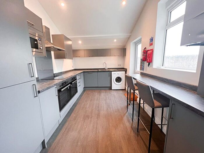 7 Bedroom Detached House To Rent In Ash Road, Bishopston, BS7