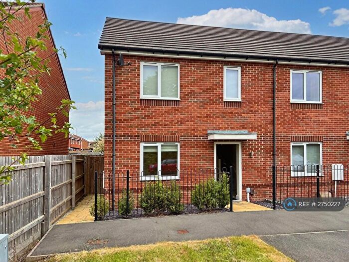 2 Bedroom Semi Detached House To Rent In Baker Street, Rugby, CV21