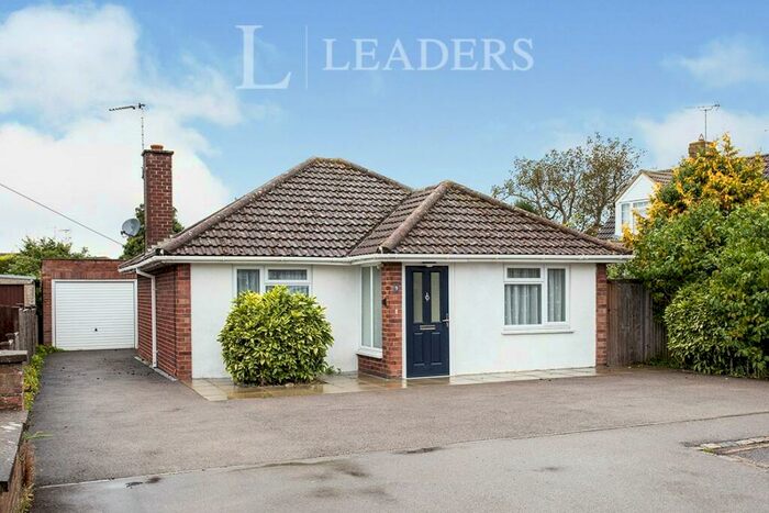2 Bedroom Bungalow To Rent In St Albans Road, Winslow, MK18