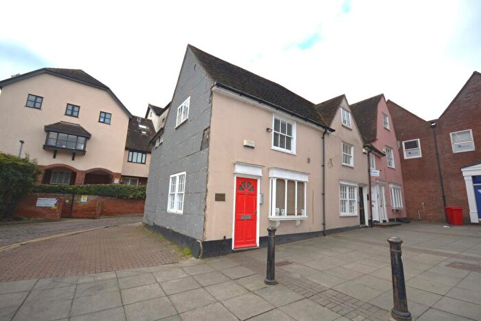 Terraced House For Sale In New Street, Braintree, CM7