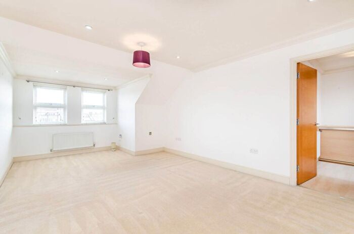 5 Bedroom House To Rent In Banchory Road, Blackheath, London, SE3