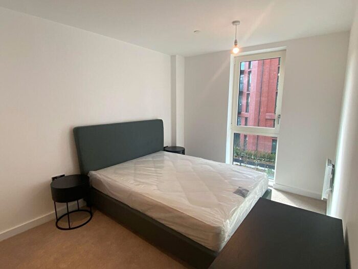 2 Bedroom Apartment To Rent In Shale Lane Salford, M5