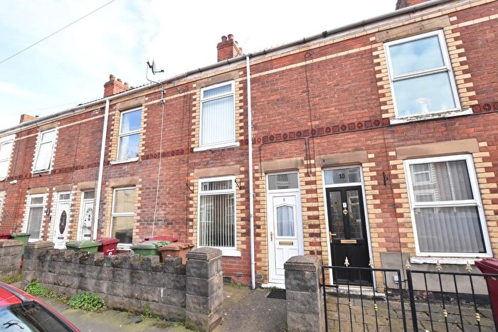 3 Bedroom Terraced House For Sale In Victoria Road, Scunthorpe, DN16