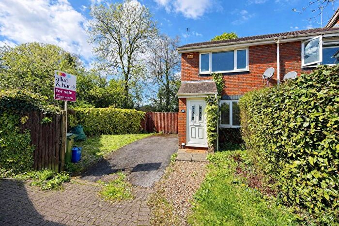 2 Bedroom Semi-Detached House For Sale In Beckgrove Close, Pengam Green, Cardiff, CF24