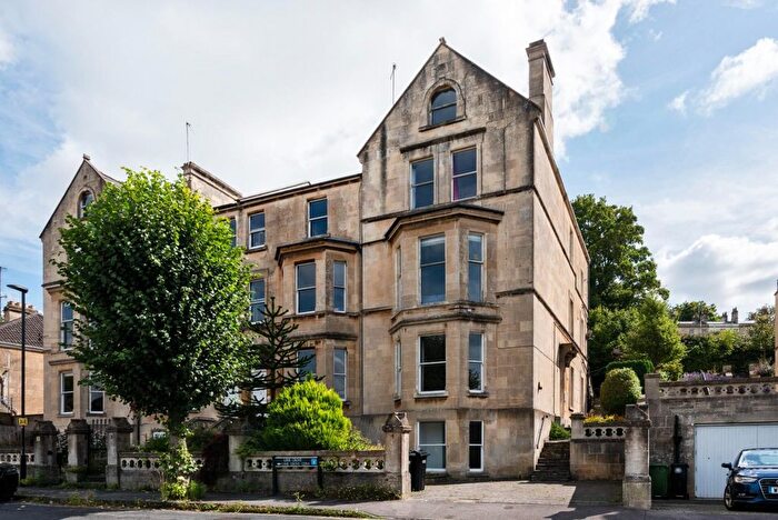 12 Bedroom Property For Sale In Lime Grove, Bath, BA2