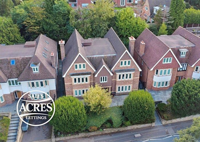 2 Bedroom Apartment For Sale In Clifton Road, Sutton Coldfield, B73