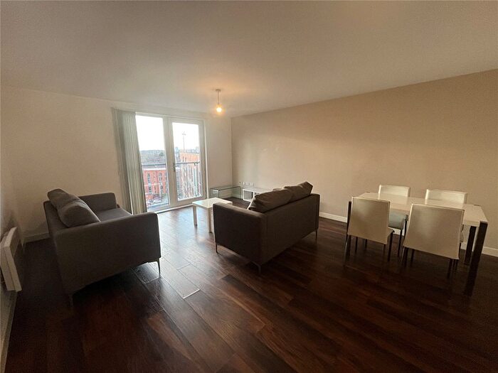 3 Bedroom Flat To Rent In Riverside, Lowry Wharf, Derwent Street, Salford, M5