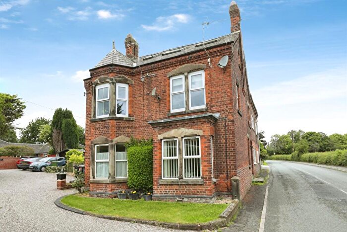 2 Bedroom Flat For Sale In Station Road, Weaverham, Northwich, CW8