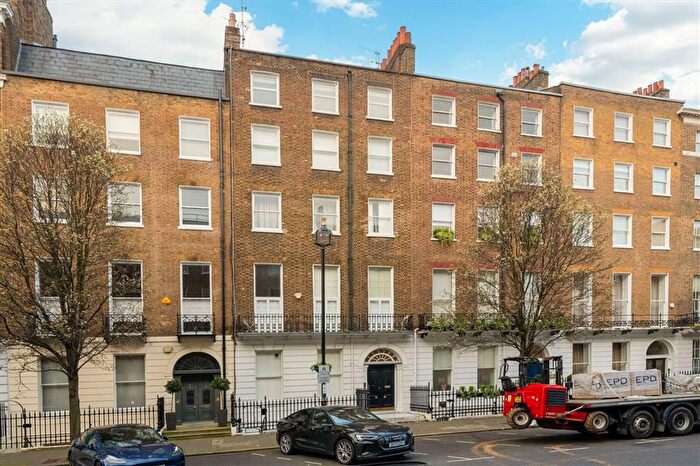 2 Bedroom Flat For Sale In Devonshire Place, Marylebone, W1G