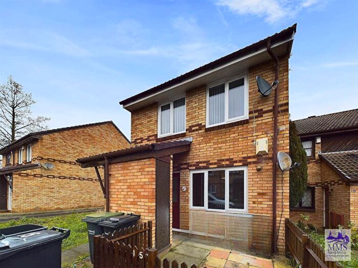 1 Bedroom Maisonette For Sale In Damigos Road, Gravesend, DA12