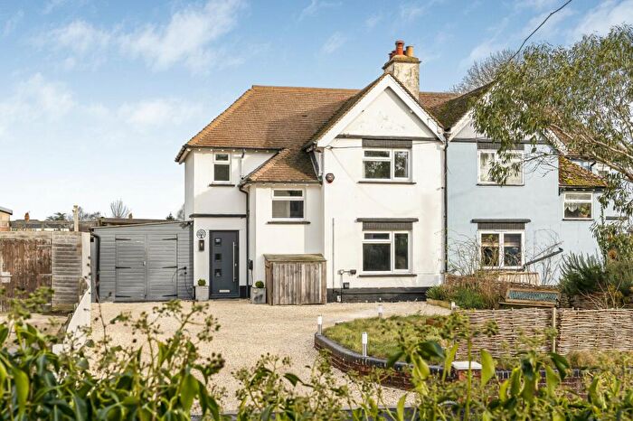 3 Bedroom Semi-Detached House For Sale In Ford Lane, Drayton St Leonard, OX10