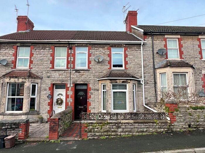 3 Bedroom Terraced House For Sale In Vernon Street, Bridgend, CF31