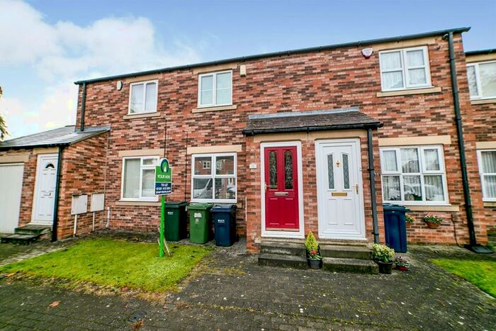 2 Bedroom Terraced House To Rent In The Copse, Blaydon-On-Tyne, Tyne And Wear, NE21