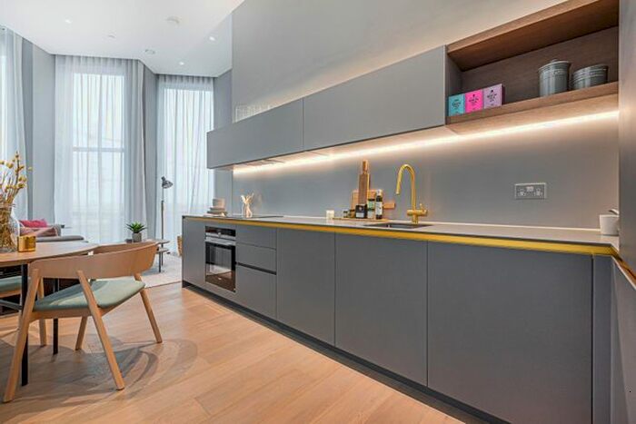 2 Bedroom Flat To Rent In No., Upper Riverside, Cutter Lane, Greenwich Peninsula, SE10