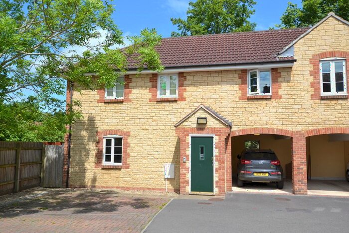 1 Bedroom Flat To Rent In Holly Court, Wincanton, BA9