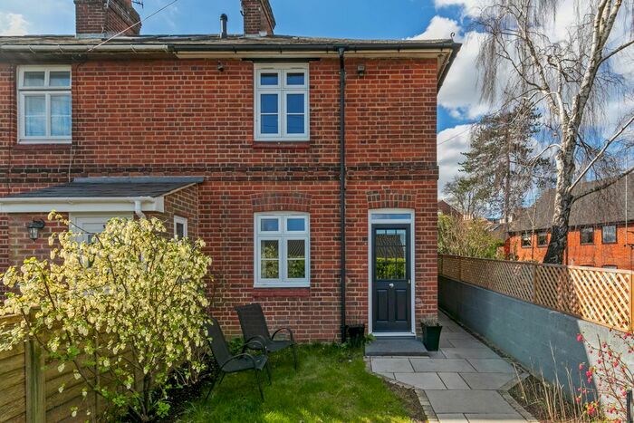 2 Bedroom End Of Terrace House To Rent In Highfield Terrace, Winchester, SO22