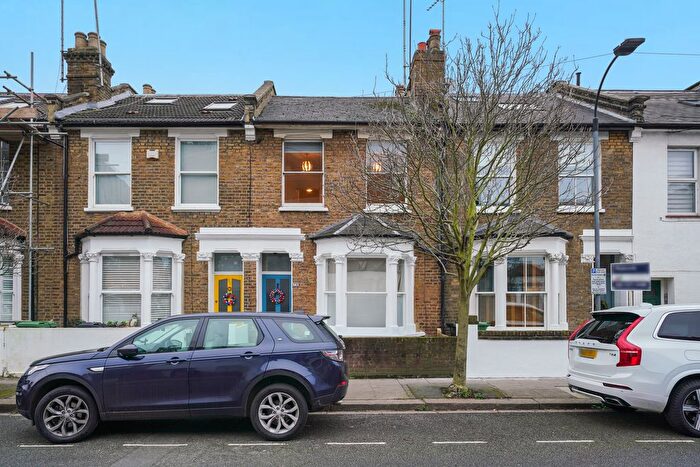 1 Bedroom Flat To Rent In Yeldham Road, London, W6