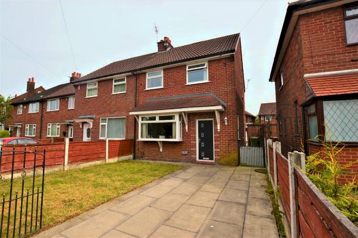 3 Bedroom Semi-Detached House To Rent In Coniston Avenue, Farnworth, BL4