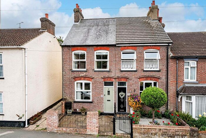 3 Bedroom End Of Terrace House For Sale In Summer Street, Slip End, LU1