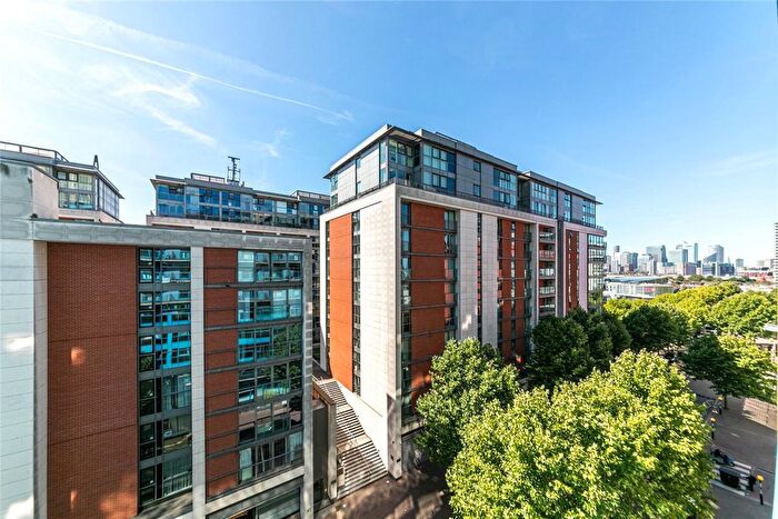 2 Bedroom Flat To Rent In Westgate Apartments, Royal Victoria, London, E16