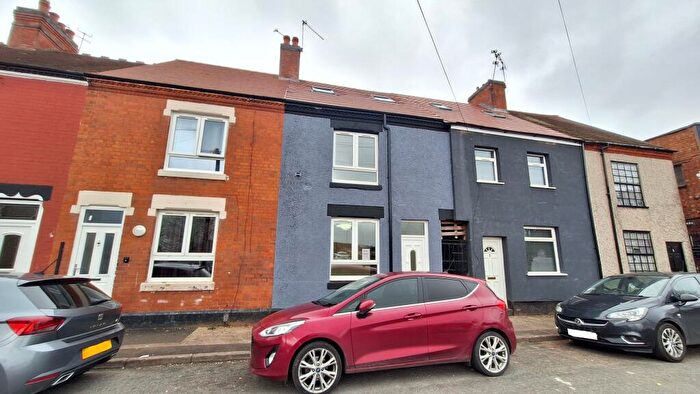 3 Bedroom Terraced House For Sale In Alexander Street, Nuneaton, CV11