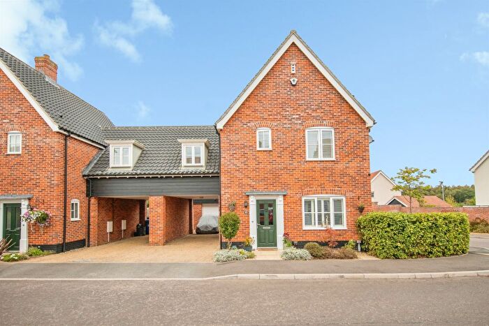 3 Bedroom Detached House For Sale In Braithwaite Road, Long Melford, Sudbury, CO10
