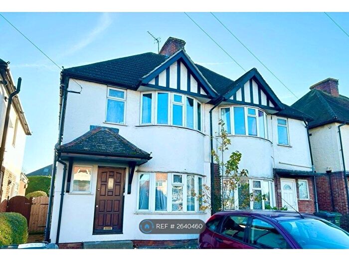 4 Bedroom Semi-Detached House To Rent In Woodbridge Hill, Guildford, GU2