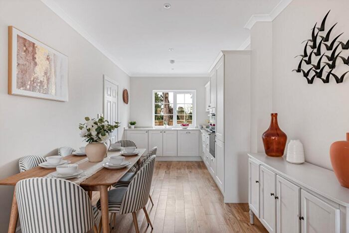 3 Bedroom Semi-Detached House For Sale In Chapel Gardens, Anstey Lane, Alton, Hampshire, GU34