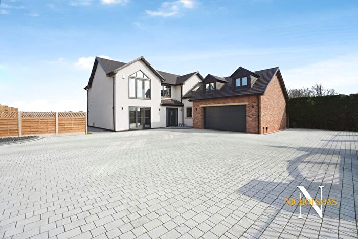 4 Bedroom Detached House For Sale In Barnby Moor, Retford, Nottinghamshire, Retford, DN22