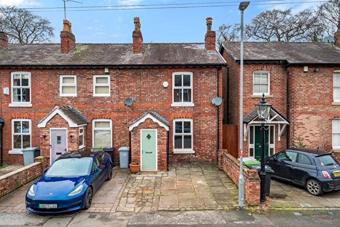 2 Bedroom Terraced House To Rent In Park Road, Wilmslow, SK9