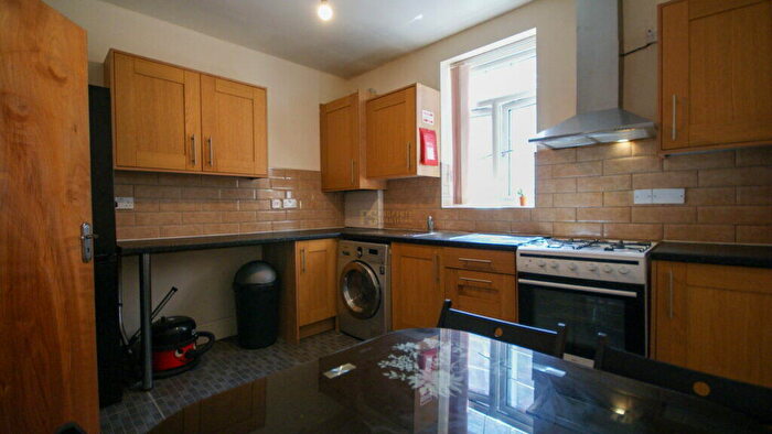 3 Bedroom Terraced House To Rent In Meriden Street, Digbeth, Birmingham, B5