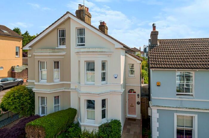 4 Bedroom Semi-Detached House To Rent In Princes Street, Tunbridge Wells, TN2