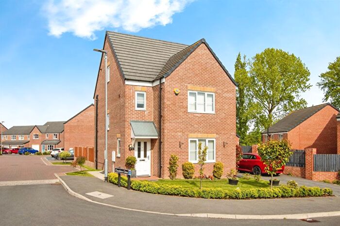 4 Bedroom Detached House For Sale In Chambers Close, Castleford, WF10