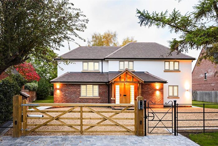 4 Bedroom Detached House For Sale In Westham Lane, Barford, CV35